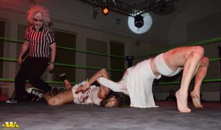 Leva Bates feet photo 15
