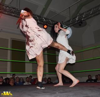 Leva Bates feet photo 11