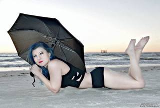 Leva Bates feet photo 5