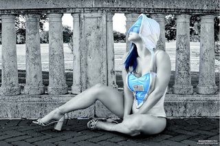 Leva Bates feet photo 18