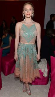 Leven Rambin feet photo thumbnail