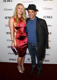 Leven Rambin feet photo thumbnail