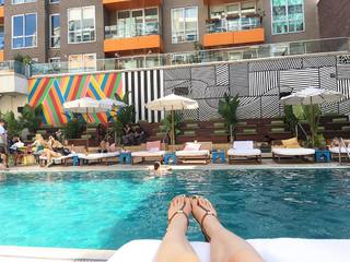 Leven Rambin feet photo thumbnail