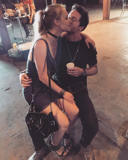 Leven Rambin feet photo thumbnail