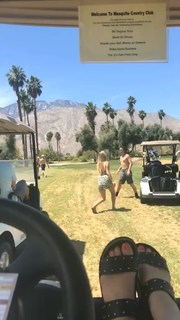 Leven Rambin feet photo thumbnail