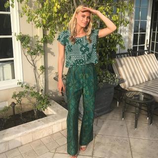 Leven Rambin feet photo thumbnail