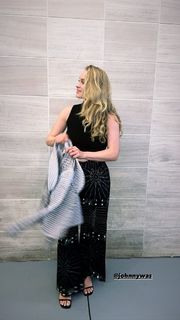 Leven Rambin feet photo thumbnail