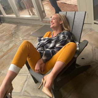 Leven Rambin feet photo thumbnail