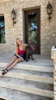 Leven Rambin feet photo thumbnail