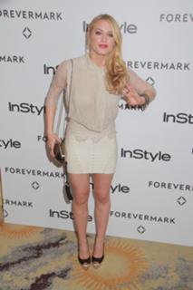 Leven Rambin feet photo thumbnail