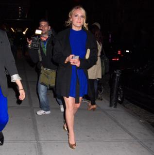 Leven Rambin feet photo thumbnail