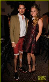 Leven Rambin feet photo thumbnail