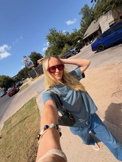 Leven Rambin feet photo 2
