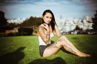 Levy Tran feet photo 2