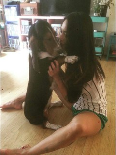 Levy Tran feet photo 1