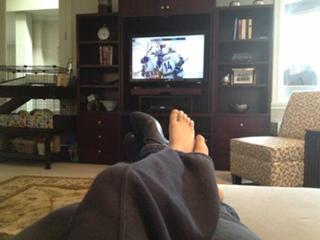 Lexa Doig feet photo thumbnail