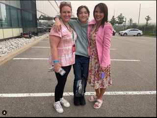 Lexa Doig feet photo thumbnail