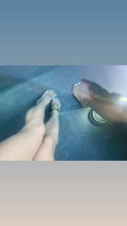 Lexee Smith feet photo 11