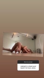 Lexee Smith feet photo 7