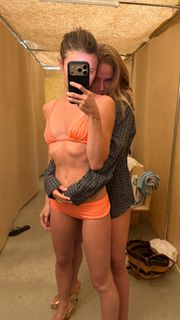 Lexee Smith feet photo 11