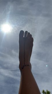 Lexee Smith feet photo 8