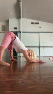 Lexee Smith feet photo 10