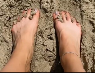 Lexi Atkins feet photo 3