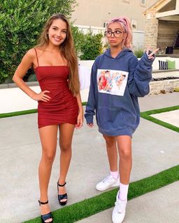 Lexi Rivera feet photo thumbnail