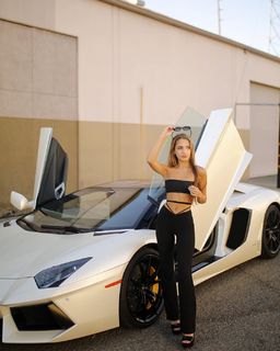 Lexi Rivera feet photo thumbnail