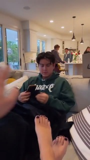 Lexi Rivera feet photo thumbnail