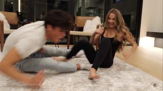 Lexi Rivera feet photo thumbnail