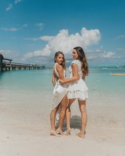 Lexi Rivera feet photo thumbnail
