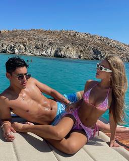 Lexi Rivera feet photo thumbnail