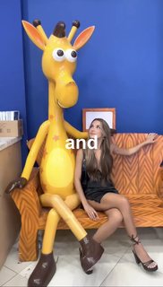 Lexi Rivera feet photo thumbnail