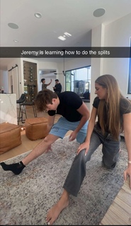 Lexi Rivera feet photo thumbnail