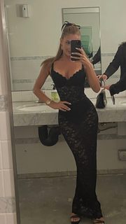 Lexi Rivera feet photo thumbnail