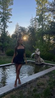 Lexi Rivera feet photo thumbnail