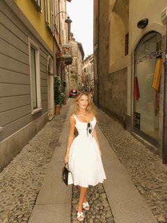 Lexi Rivera feet photo thumbnail