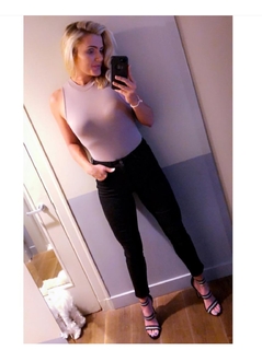 Lexi Thompson feet photo thumbnail