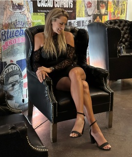 Lexi Thompson feet photo thumbnail