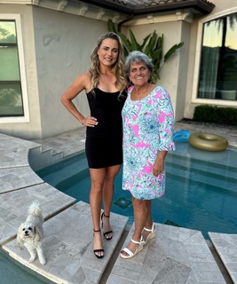 Lexi Thompson feet photo thumbnail