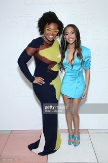 Lexi Underwood feet photo 9