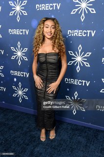 Lexi Underwood feet photo 13