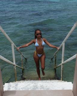 Lexi Underwood feet photo 16