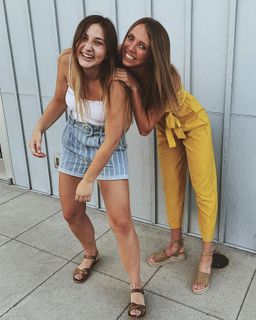 Lexie Hull feet photo 16