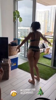 Lexy Panterra feet photo thumbnail