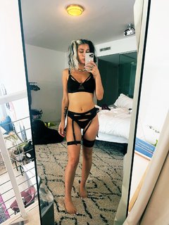 Lexy Panterra feet photo thumbnail