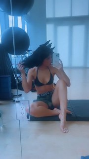 Lexy Panterra feet photo thumbnail