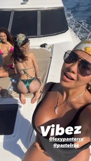 Lexy Panterra feet photo thumbnail