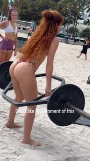 Lexy Panterra feet photo thumbnail